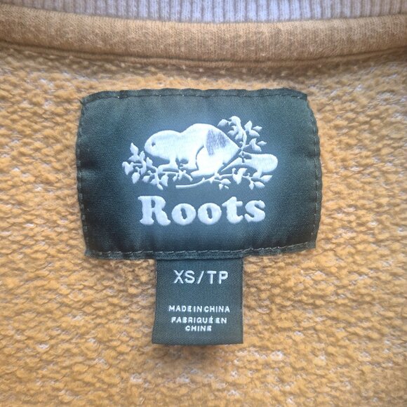 Roots outdoors graphic crewneck sweater with embroidery, size XS - Picture 13 of 15